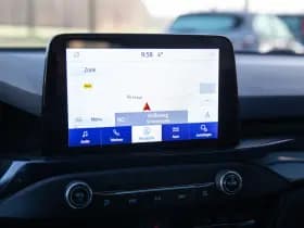 Ford Focus 1.0 EcoBoost ST Line Business , Cruise control, NL-auto, Navi thumbnail 14