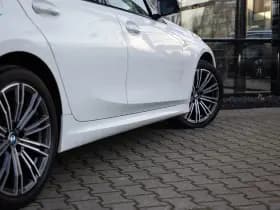 BMW 3-serie 320e Business Edition Plus , Panoramadak, Leer, Carplay, thumbnail 10