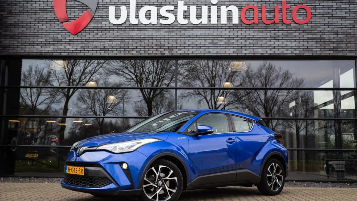 Toyota C-HR 1.8 Hybrid Dynamic , Achteruitrijcamera, Keyless — foto 1