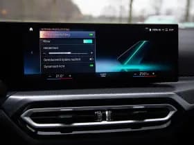 BMW 3 Serie Touring 320e M-Sport , Nieuwe model! Cruise control, Sfeerverlichting, Achteruitrijcamera, thumbnail 17