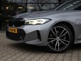 BMW 3 Serie Touring 320e M-Sport , Nieuwe model! Cruise control, Sfeerverlichting, Achteruitrijcamera, thumbnail 6