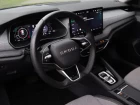 Škoda Octavia Combi 1.5 TSI MHEV Business Edition , Panoramadak, Carplay, Stoel/stuurverwarming, thumbnail 5