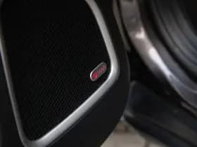 Jeep Compass 1.4 MultiAir Opening Edition 4x4 , Keyless entry, Beats Audio, Navigatie, thumbnail 4