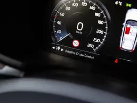 Volvo V60 Cross Country 2.0 T5 AWD Pro , Panoramadak, Harman/Kardon, Adap. cruise, thumbnail 25