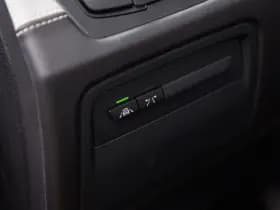 BMW 4 Serie Cabrio M4 Competition 451PK , Carbon, Harman/Kardon, Head-up display, Stuur/stoel/nek verwarming, thumbnail 34