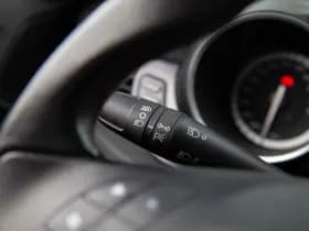 Alfa Romeo Giulietta 1.7 TBi Quadrifoglio Verde , Panoramadak, Cruise control, Goed onderhouden! thumbnail 13