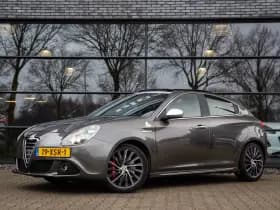 Alfa Romeo Giulietta 1.7 TBi Quadrifoglio Verde , Panoramadak, Cruise control, Goed onderhouden! thumbnail 8