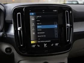 Volvo XC40 1.5 T2 R-Design , Panoramadak, Adap. cruise, Stoel/stuurverwarming, thumbnail 18