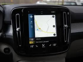 Volvo XC40 1.5 T2 R-Design , Panoramadak, Adap. cruise, Stoel/stuurverwarming, thumbnail 19