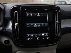 Volvo XC40 1.5 T2 R-Design , Panoramadak, Adap. cruise, Stoel/stuurverwarming, thumbnail 20