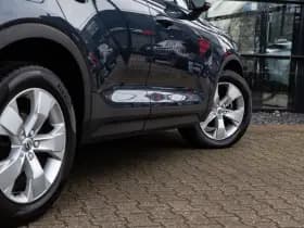 Volvo XC40 1.5 T2 R-Design , Panoramadak, Adap. cruise, Stoel/stuurverwarming, thumbnail 9