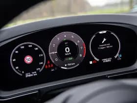 Porsche Cayenne Coupé 3.0 E-Hybrid , Panoramadak, Bijrijdersdisplay, Trekhaak, Sport Design, Origineel NL thumbnail 6