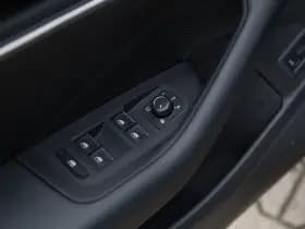 Volkswagen Passat Variant 1.5 eTSI Elegance Business , Adap. cruise, Stoel/stuurverwarming, Head-up display, thumbnail 29