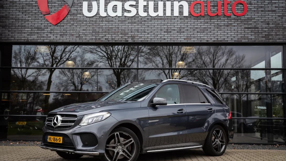 Mercedes-Benz GLE 500 e 4MATIC , Panoramadak, Luchtvering, AMG-Line — foto 1