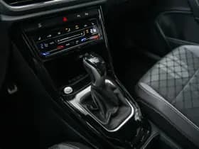 Volkswagen T-Roc 1.5 TSI R-Line Edition , Ascot Grijs, Adap. cruise, Stoel/stuurverwarming, thumbnail 5