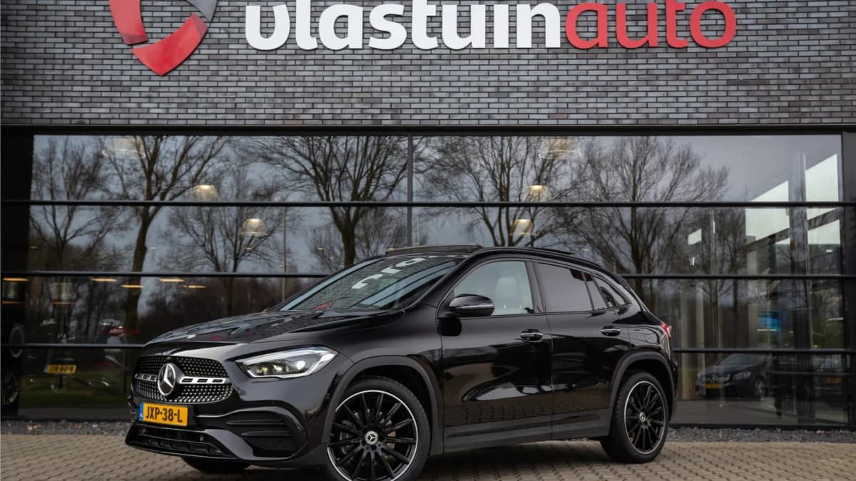 Mercedes-Benz GLA 250 e AMG Line , Panoramadak, Sfeerverlichting, Achteruitrijcamera, — foto 1