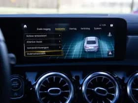Mercedes-Benz CLA-Klasse 200 Premium Plus AMG , Panoramadak, Burmester, Head-up display, Vol! thumbnail 18