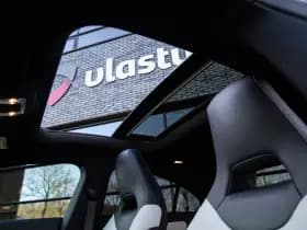 Mercedes-Benz CLA-Klasse 200 Premium Plus AMG , Panoramadak, Burmester, Head-up display, Vol! thumbnail 3