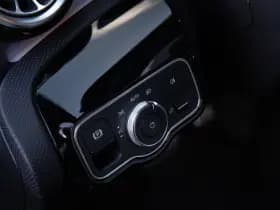 Mercedes-Benz CLA-Klasse 200 Premium Plus AMG , Panoramadak, Burmester, Head-up display, Vol! thumbnail 30