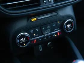 Ford Focus 1.0 EcoBoost ST Line Business , Panoramadak, B&O, Keyless entry, thumbnail 20