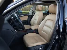 Audi A4 Avant 1.8 TFSI Business Edition , Stoelverwarming, Panoramadak, Apple Carplay, Keyless entry thumbnail 4