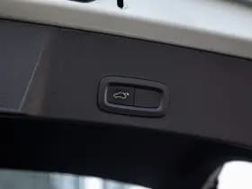 Volvo XC40 2.0 T4 AWD Inscription , Panoramadak, Trekhaak, Harman/Kardon, thumbnail 26