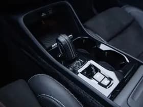 Volvo XC40 2.0 T4 AWD Inscription , Panoramadak, Trekhaak, Harman/Kardon, thumbnail 7