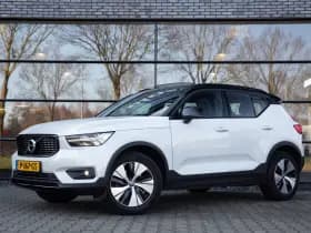 Volvo XC40 2.0 T4 AWD Inscription , Panoramadak, Trekhaak, Harman/Kardon, thumbnail 8