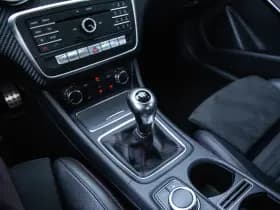 Mercedes-Benz A-Klasse 180 Business Solution AMG Upgrade Edition , Stoelverwarming, Camera, Led, NAP thumbnail 11