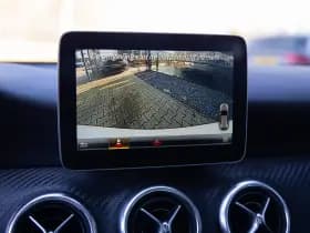 Mercedes-Benz A-Klasse 180 Business Solution AMG Upgrade Edition , Stoelverwarming, Camera, Led, NAP thumbnail 14