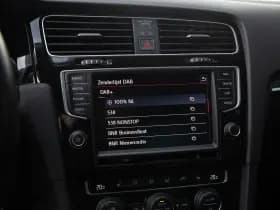 Volkswagen Golf 1.2 TSI Highline , Stoelverwarming, Achteruitrijcamera, Navigatie, thumbnail 14