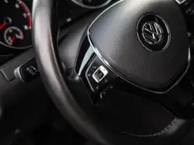 Volkswagen Golf 1.2 TSI Highline , Stoelverwarming, Achteruitrijcamera, Navigatie, thumbnail 5