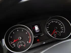 Volkswagen Golf 1.2 TSI Highline , Stoelverwarming, Achteruitrijcamera, Navigatie, thumbnail 6