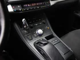 Lexus CT 200h Hybrid , Trekhaak, Cruise control, thumbnail 7