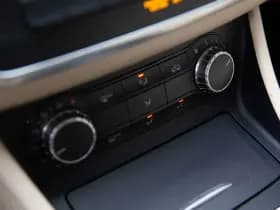 Mercedes-Benz GLA 180 Ambition , Trekhaak, Leer, Achteruitrijcamera thumbnail 14