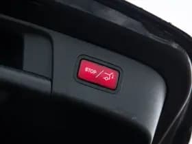 Mercedes-Benz GLA 180 Ambition , Trekhaak, Leer, Achteruitrijcamera thumbnail 16