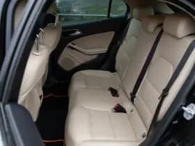 Mercedes-Benz GLA 180 Ambition , Trekhaak, Leer, Achteruitrijcamera thumbnail 9