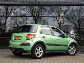 Suzuki SX4 1.6 Exclusive , Trekhaak, Airco, thumbnail 2