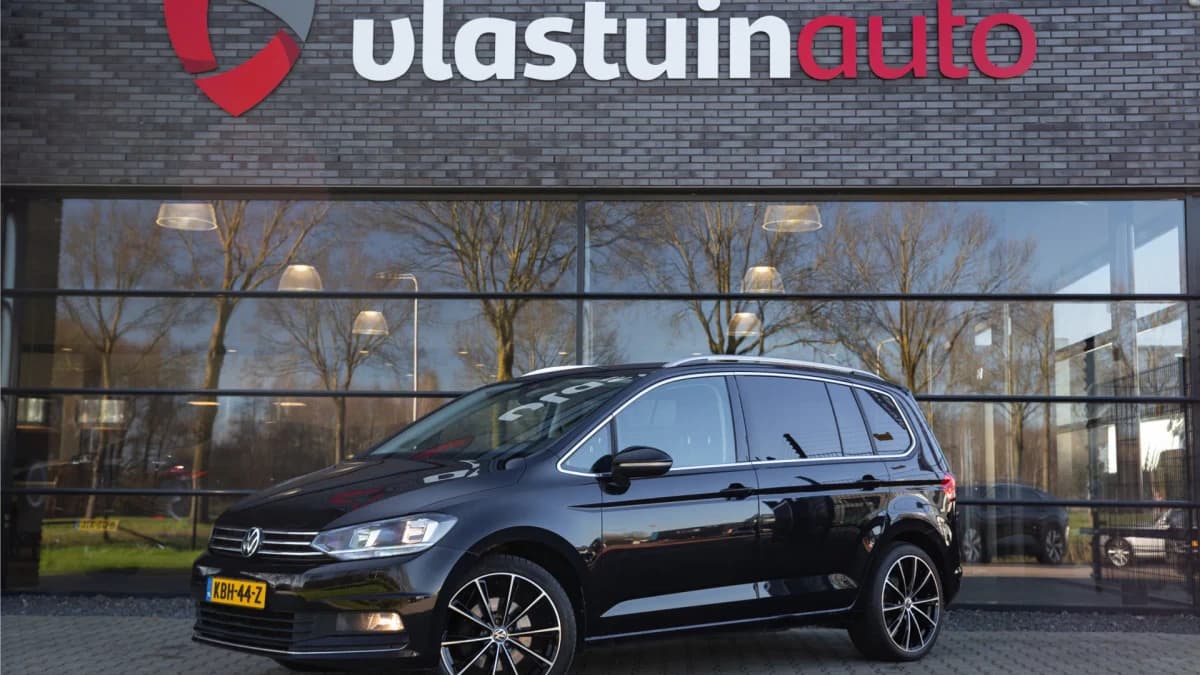 Volkswagen Touran 1.5 TSI Highline 7p , Adap. cruise, Trekhaak, Carplay, Stoel/stuurverwarming, — foto 1