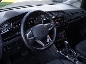 Volkswagen Touran 1.5 TSI Highline 7p , Adap. cruise, Trekhaak, Carplay, Stoel/stuurverwarming, thumbnail 3