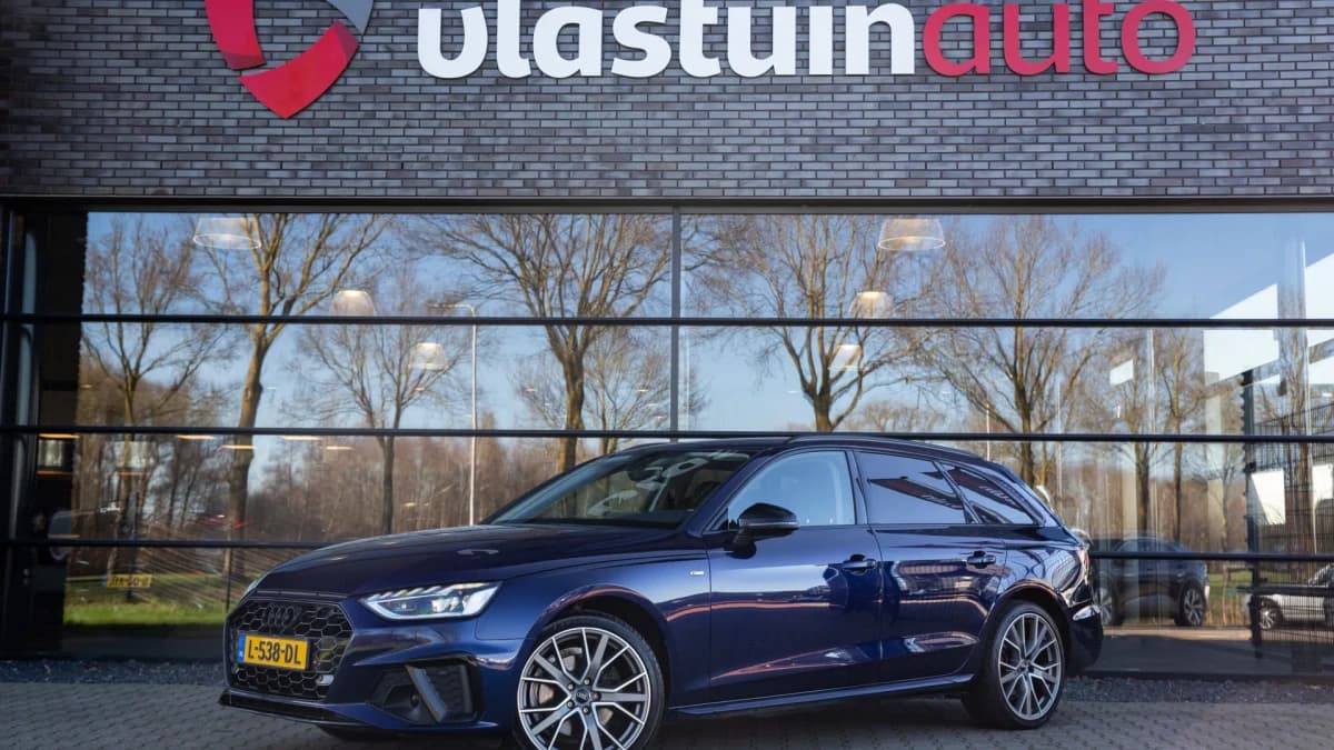 Audi A4 Avant 35 TDI Launch edition S-line , Sportstoelen, Camera, Virtual Cockpit, — foto 1