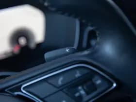 Audi A4 Avant 35 TDI Launch edition S-line , Sportstoelen, Camera, Virtual Cockpit, thumbnail 12