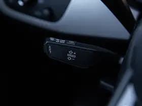 Audi A4 Avant 35 TDI Launch edition S-line , Sportstoelen, Camera, Virtual Cockpit, thumbnail 13