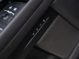 Land Rover Range Rover Evoque 1.5 P300e AWD R-Dynamic HSE Autobiography , Panoramadak, Meridian, Stoelventilatie, Head-up Display thumbnail 26