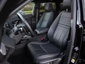 Land Rover Range Rover Evoque 1.5 P300e AWD R-Dynamic HSE Autobiography , Panoramadak, Meridian, Stoelventilatie, Head-up Display thumbnail 4