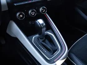 Renault Clio 1.6 E-Tech Hybrid 140 Zen , Carplay, Camera, Keyless entry, thumbnail 6