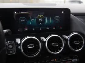 Mercedes-Benz GLA 200 AMG Line , Trekhaak, Achteruitrijcamera, Stoelverwarming, thumbnail 19