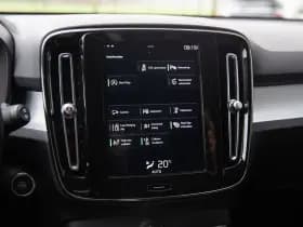 Volvo XC40 1.5 T3 Momentum , Achteruitrijcamera, Cruise control, Navigatie, thumbnail 12