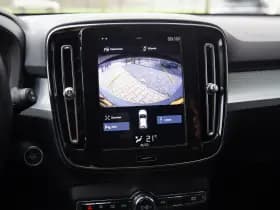 Volvo XC40 1.5 T3 Momentum , Achteruitrijcamera, Cruise control, Navigatie, thumbnail 18