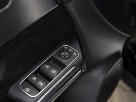 Mercedes-Benz EQA 250 Business Solution AMG 67 kWh , Panoramadak, Trekhaak, Head-up display, thumbnail 28